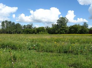 20415 Armada Ridge Rd, Armada, MI 48005