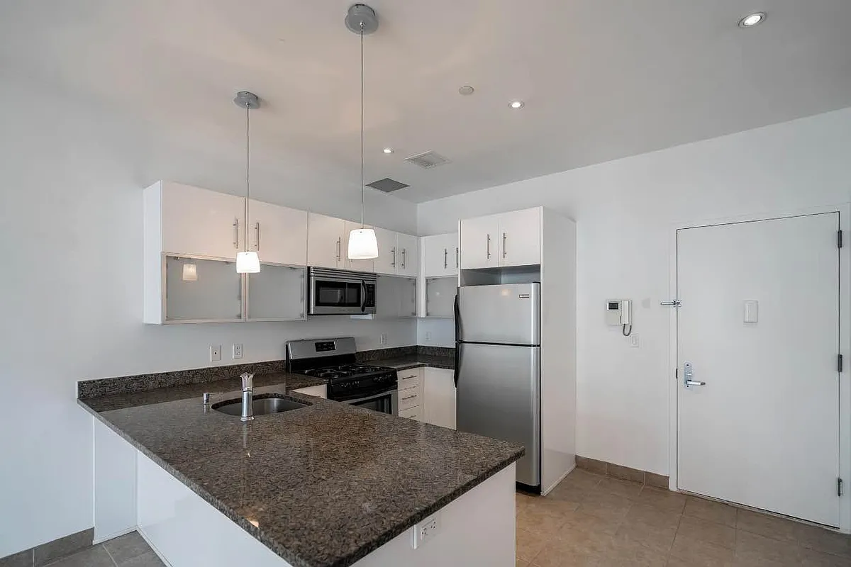 Building Photo - 30-85 Vernon Blvd #4A