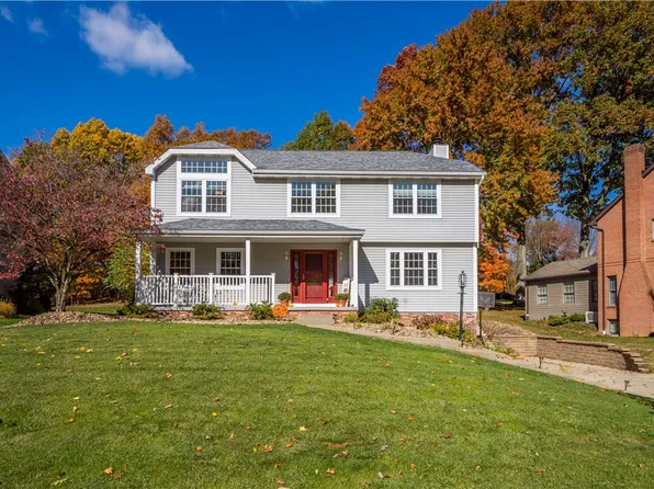 1037 Applejack Dr, Gibsonia, PA 15044