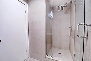 Rented by Urbane Brokerage