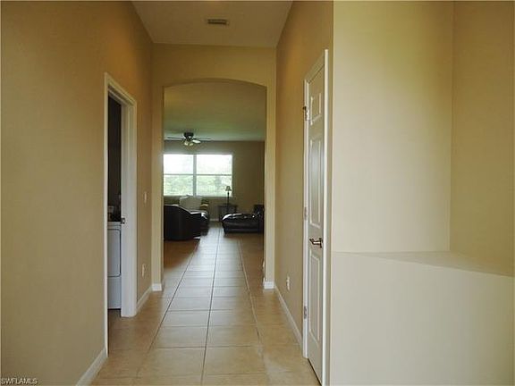 2nd image of 3334 Magnolia Landing Ln