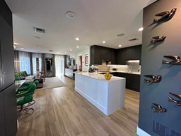 4th image of 815 W Boynton Beach Blvd APT 1101