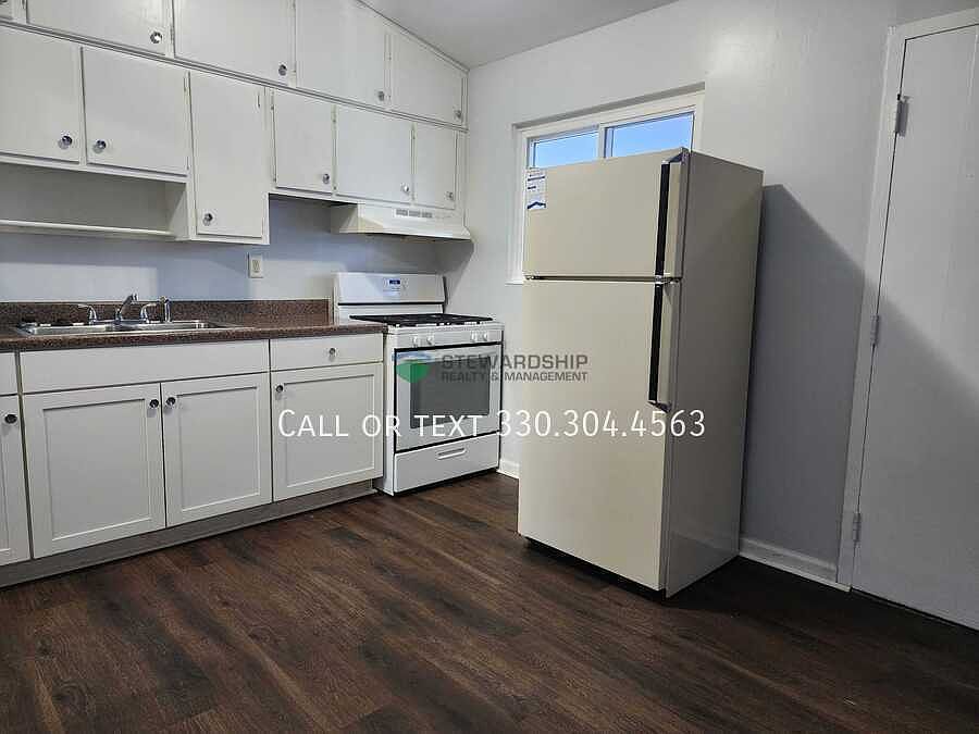 1st image of 1440 Virginia Ave