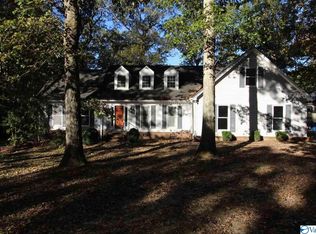 2023 Hickory Trl NE, Arab, AL 35016