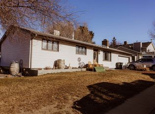 1295 Juniper Dr, Rock Springs, WY 82901