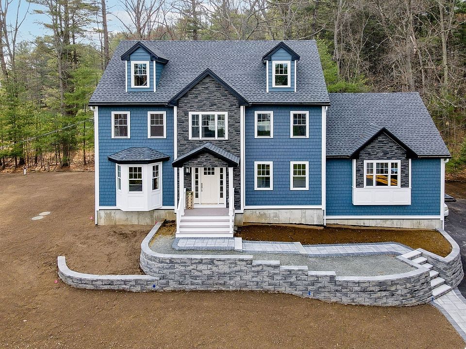 1st image of 23 Pomfret Rd
