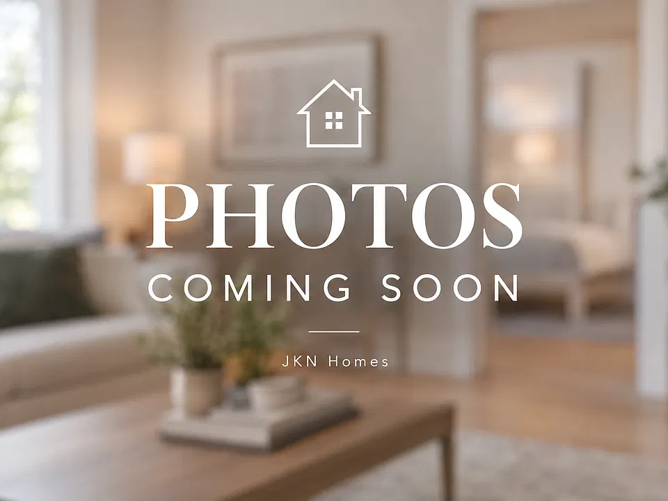 221 S Main St #102