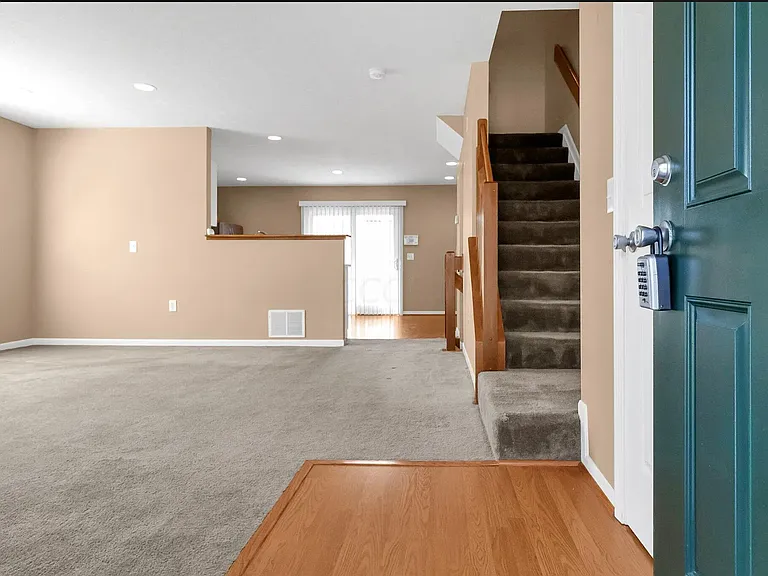 6479 Crab Apple Dr — Photo 4