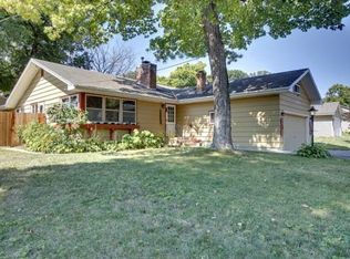 2167 Noble Ln, Mound, MN 55364