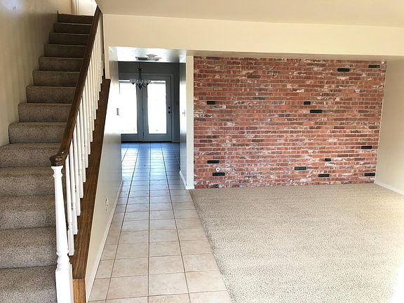 2nd image of 2110 Indian Dr APT A