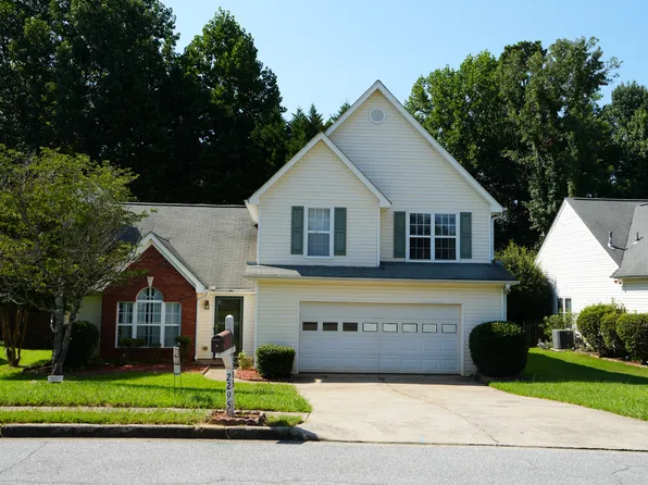 2295 Carlysle Cove Dr, Lawrenceville, GA 30044