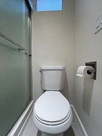 711 Sunset Ct #1 — Photo 10