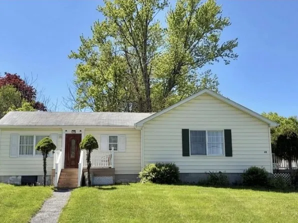 44 Orchard Lake Dr, Monroe, NY 10950