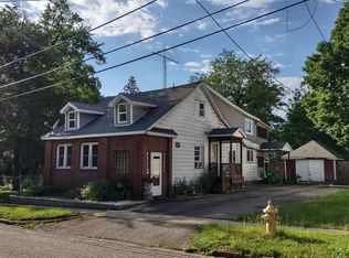 703 Maple St, Niles, MI 49120