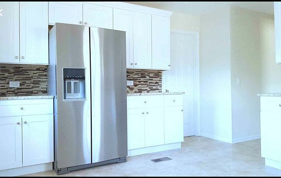3rd image of 221 Washington Ave Unit 2