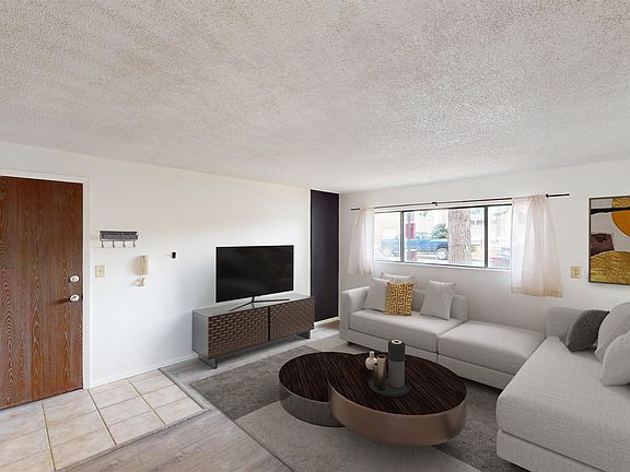 2nd image of 1140 Walnut Ave APT 8