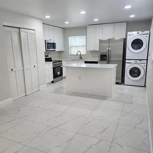 15406 Avalon Ave #4 Photo 1