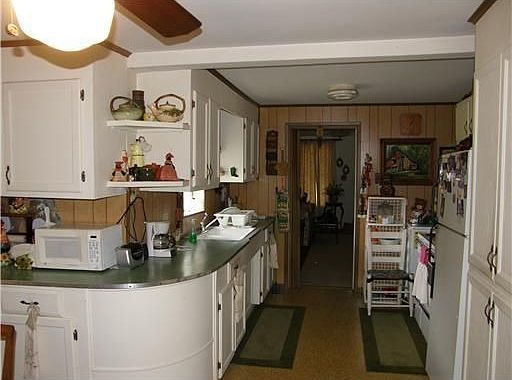 2nd image of 5068 Carlyss Dr