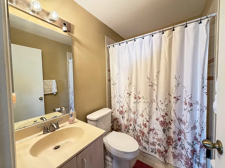 775 NW 165th Ave — Photo 21