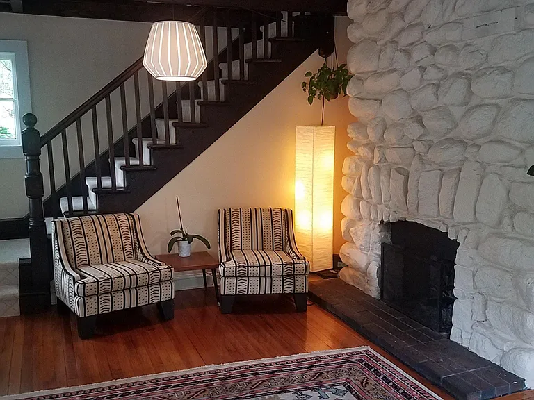 74 Sedgewick Ave — Photo 20