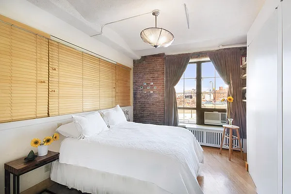 Rented by Compass | media 4