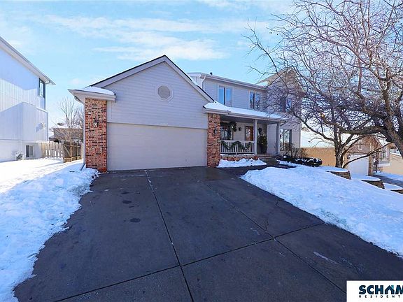 2nd image of 16857 Karen St