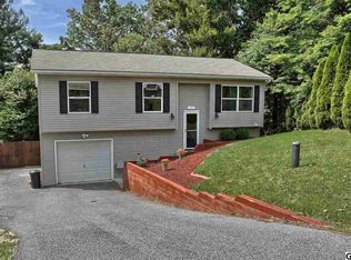 47 Liberty Dr, Mount Holly Springs, PA