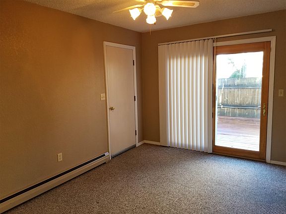 2nd image of 1915 W Beall St #1