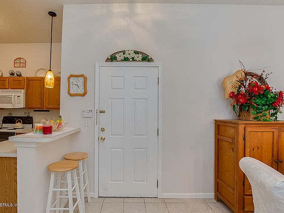 3rd image of 9556 Armelle Way Unit 8