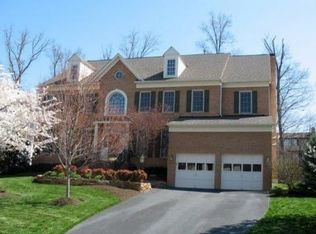 12115 Walnut Branch Rd, Reston, VA 20194