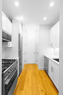 2nd image of 90 Atlantic Ave #19