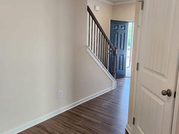 5th image of 20 Windover Way