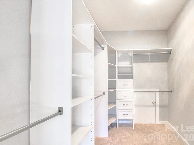 8414 Bampton Dr — Photo 24