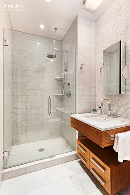 Sold by Sotheby's International Realty | media 8