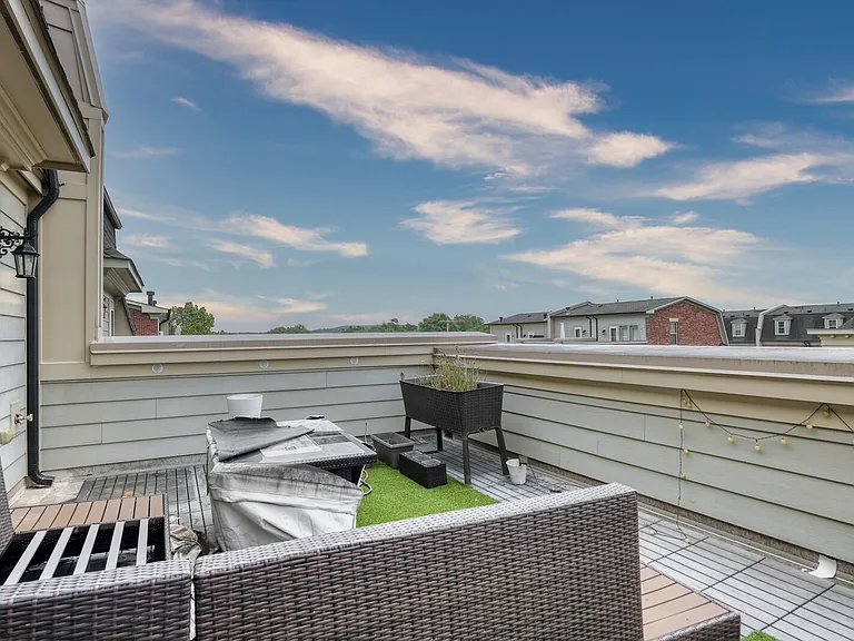 809 Fair Winds Way — Photo 21