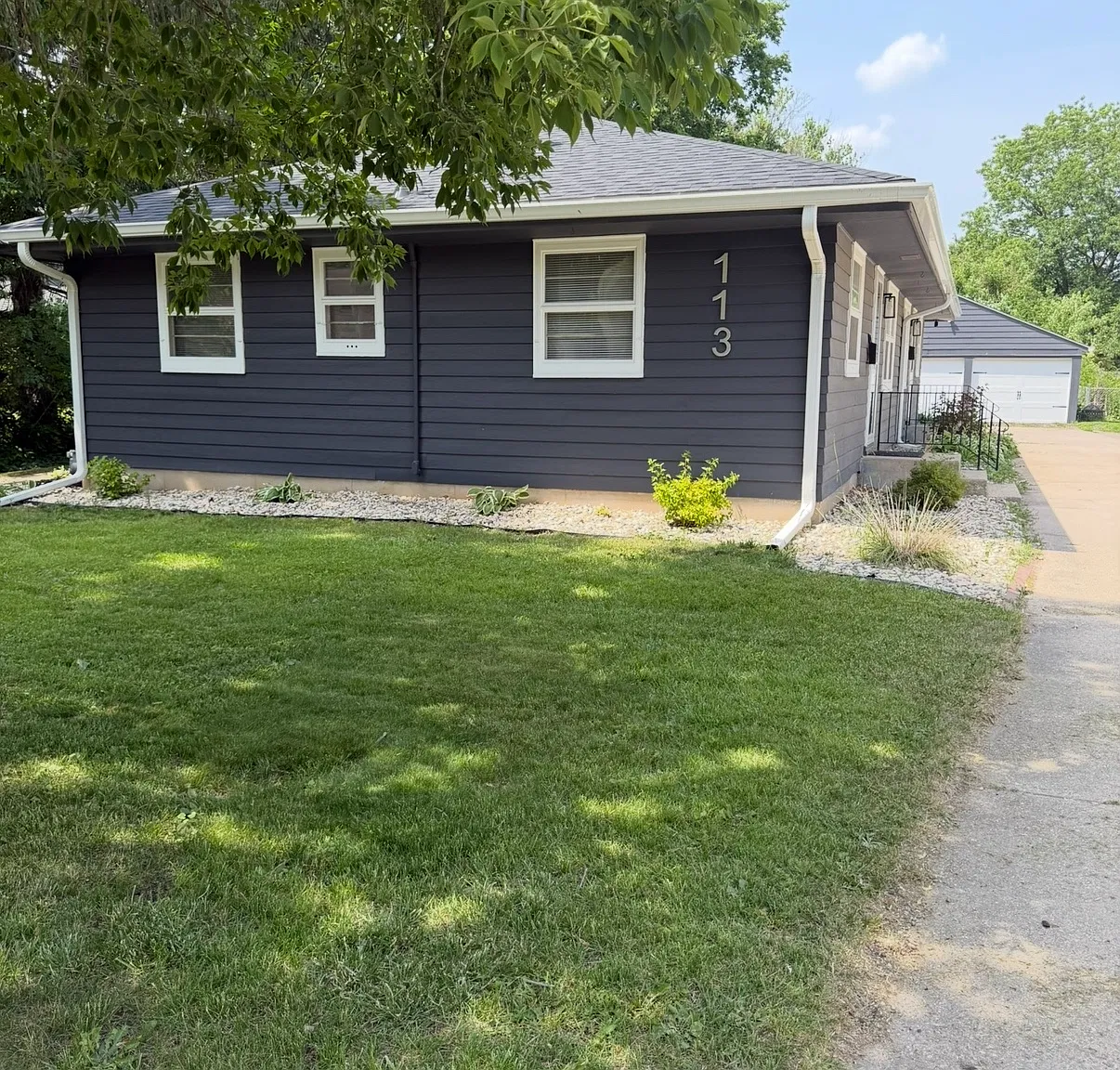 2 bed, $1,375 — Photo 1