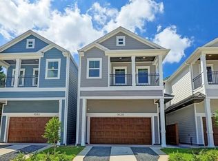 1022 E 28th St, Houston, TX 77009