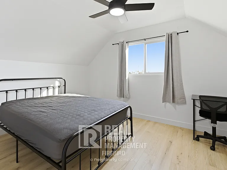 4112 S Grandview Ave — Photo 22