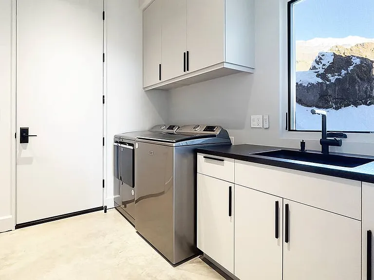 Laundry Room Cabinet