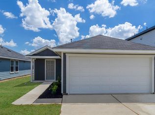 110 Schuenemann Way, Uhland, TX 78640