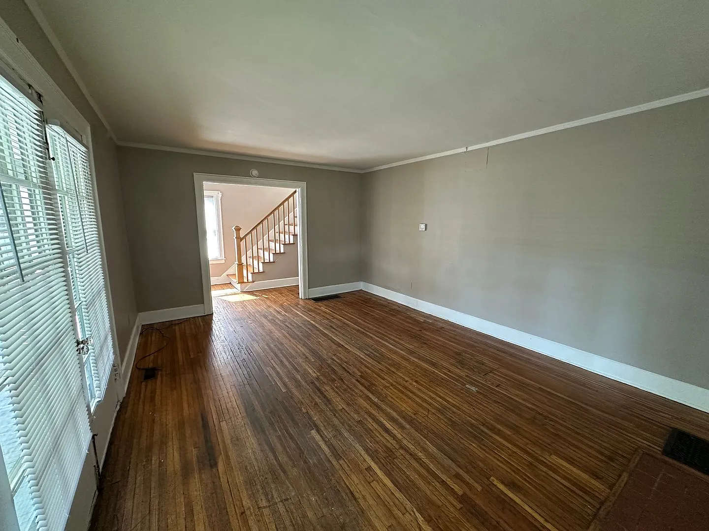 E 17th Ave 252 NPR — Photo 4