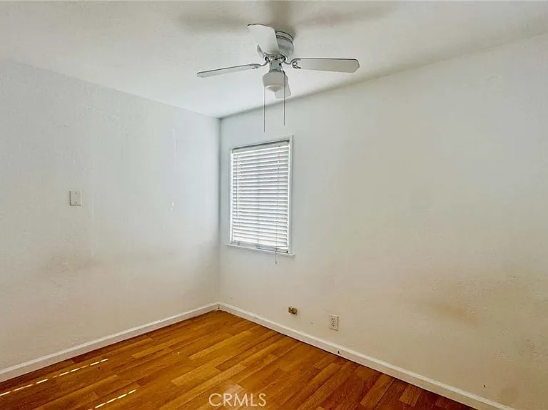 1104 Torrance Blvd — Photo 2