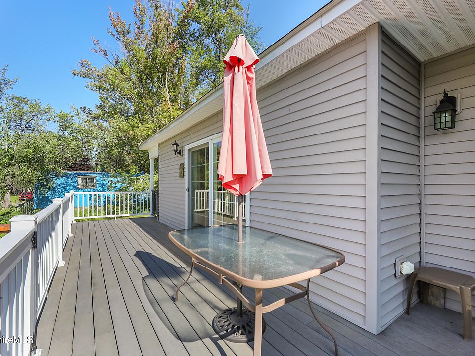 231 Ashmere Rd, Hinsdale, MA 01235 Zillow