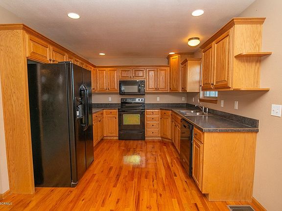 5th image of 1742 Morgan Ct