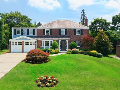 46 Old Estate Road, Manhasset, NY, 11030