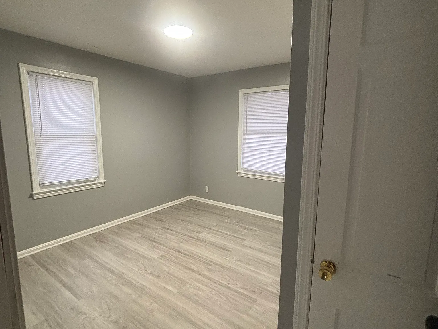 3 bed, 1070 sqft, $1,650 — Photo 3