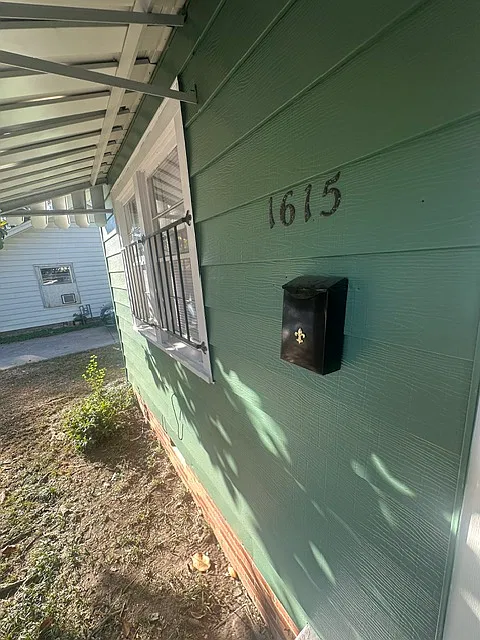 2 bed, 806 sqft, $875 — Photo 2