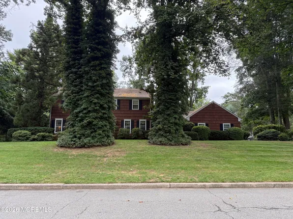 76 Tall Timber Road, Middletown, NJ 07748