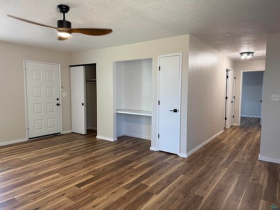 4th image of 470-760 Tule Dr