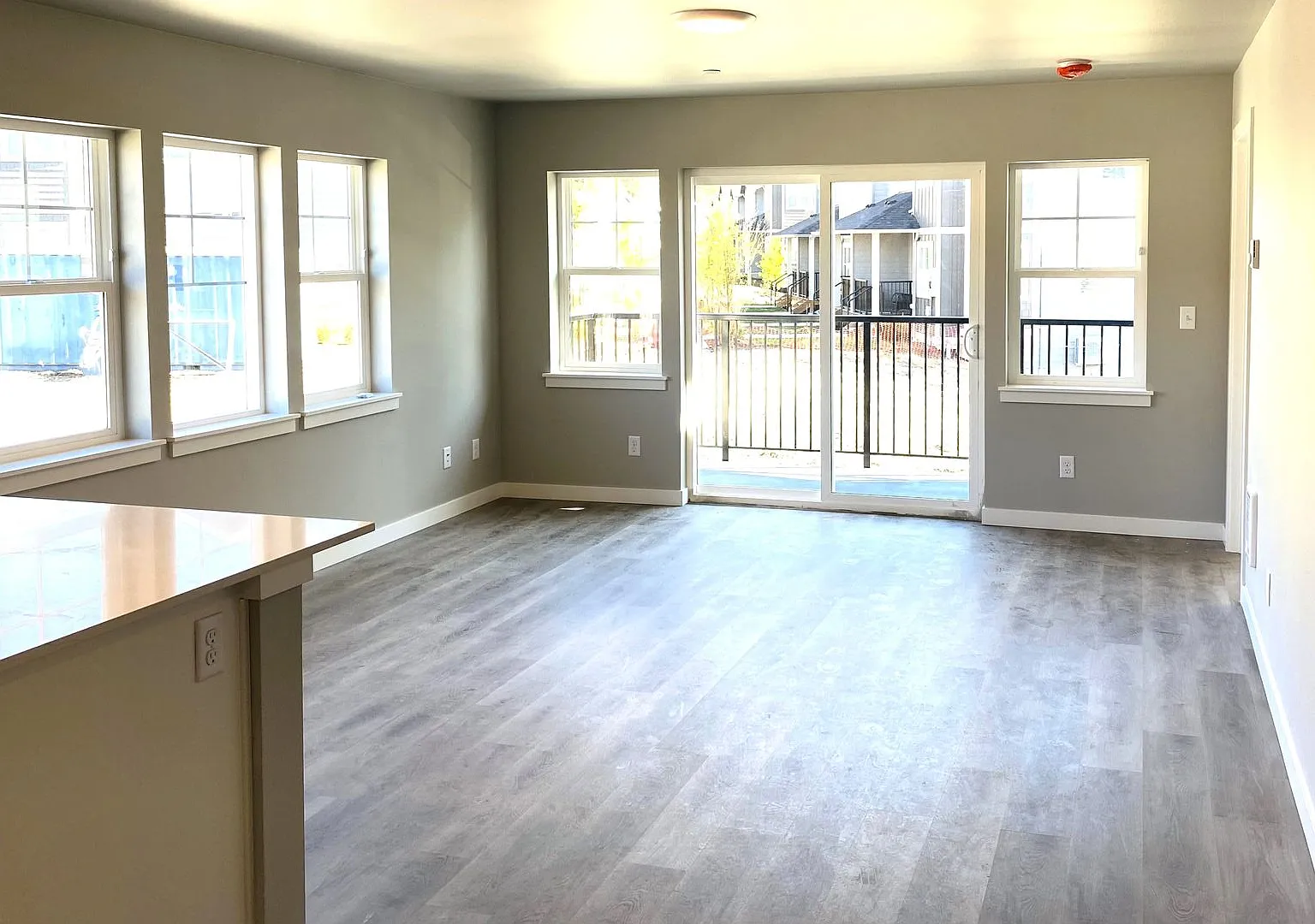 3 Bedroom, 1.5 Bathroom in Barkley Neighborhood! — Photo 4